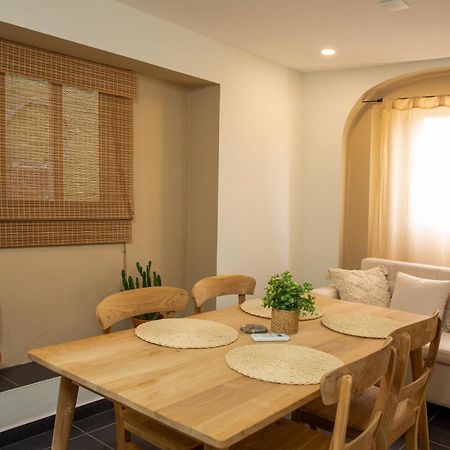 Paradiso Apartments Oranjestad Ngoại thất bức ảnh